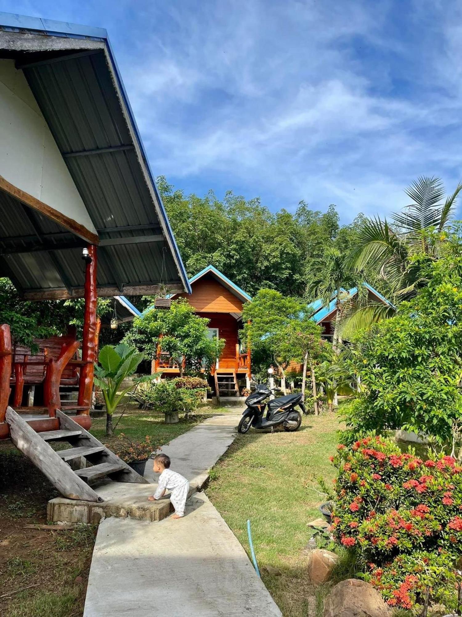 Happy Home Kohjum Koh Jum Esterno foto